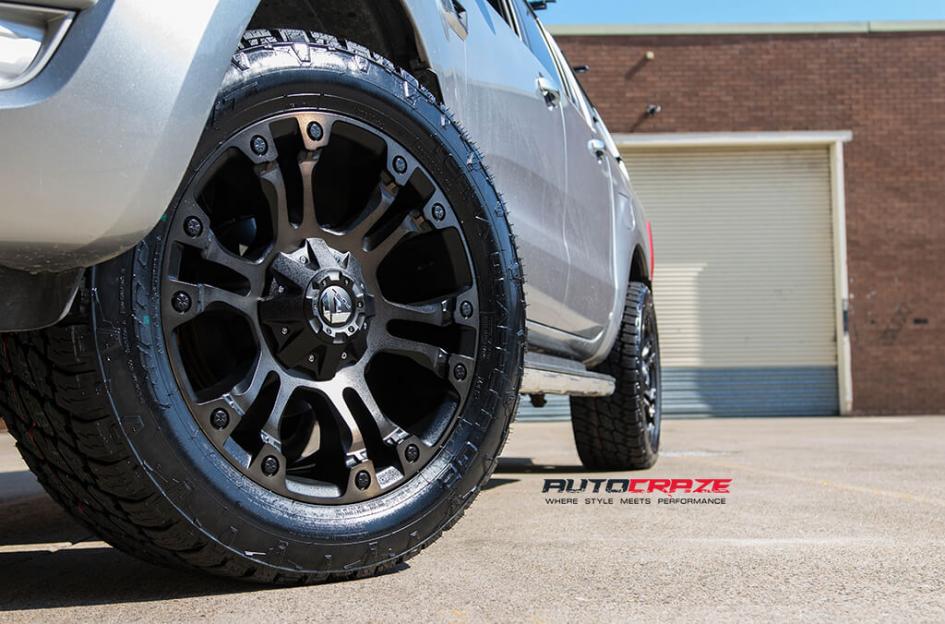 FORD-RANGER-VAPOR-BLACK-MACHINED-WITH-DARK-TINT